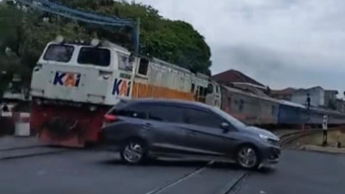 Pemerintah Siapkan Anggaran Rp 30,16 Triliun untuk Penanganan 136 Perlintasan Sebidang