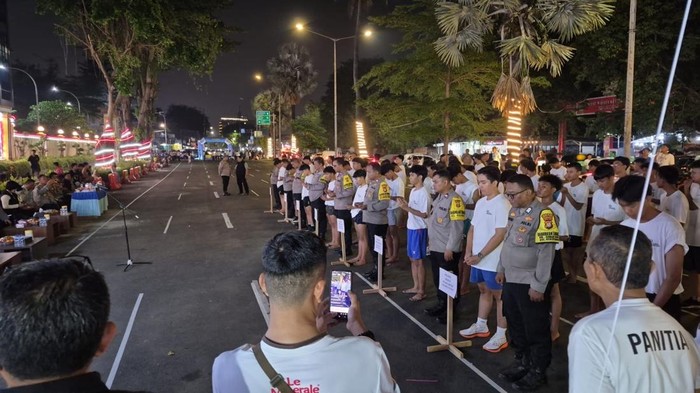 Polres Jakpus Gelar Night Run Meriahkan Hari Bhayangkara ke-80