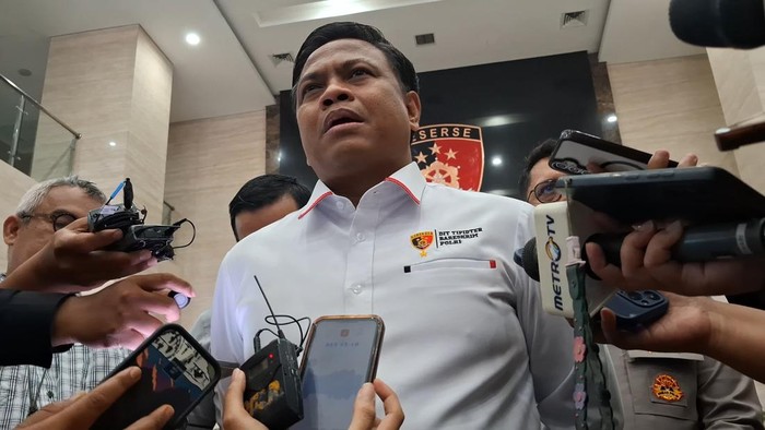 Polri Resmi Tetapkan 32 Tersangka Kasus Penipuan Haji dan Umrah, Kerugian Jemaah Tembus Rp 116 Miliar
