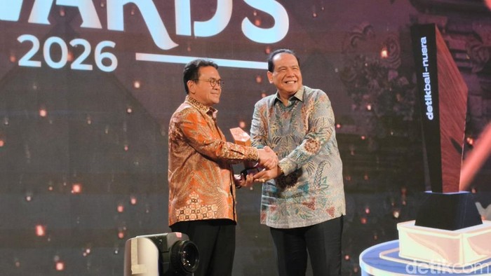 Mendag Budi Santoso Sabet Penghargaan Penggerak Ekonomi Desa Mandiri di Bali‑Nusra Awards 2026