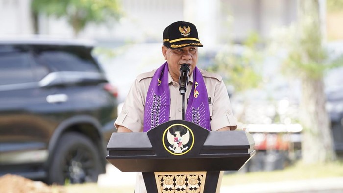 Sempat Menghilang, Bupati dan Sekda Kuansing Serahkan Diri ke KPK