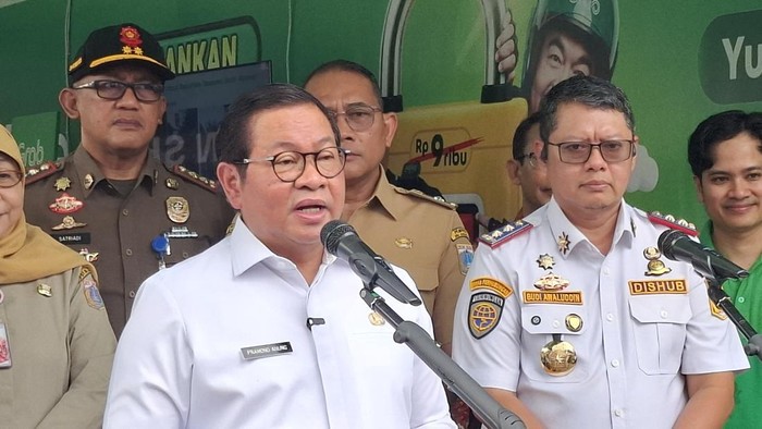 Gerak Cepat Atasi Jalan Amblas, Pramono Perintahkan SDA dan Bina Marga Turun Tangan