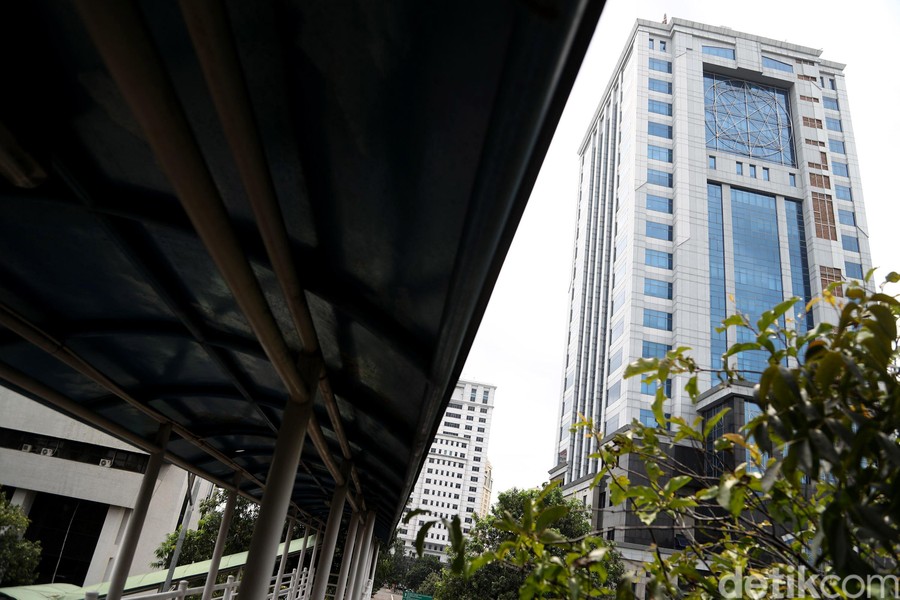 OJK Jatuhkan Sanksi Administratif ke 54 Pelaku Usaha Sektor Keuangan Selama Juni 2026