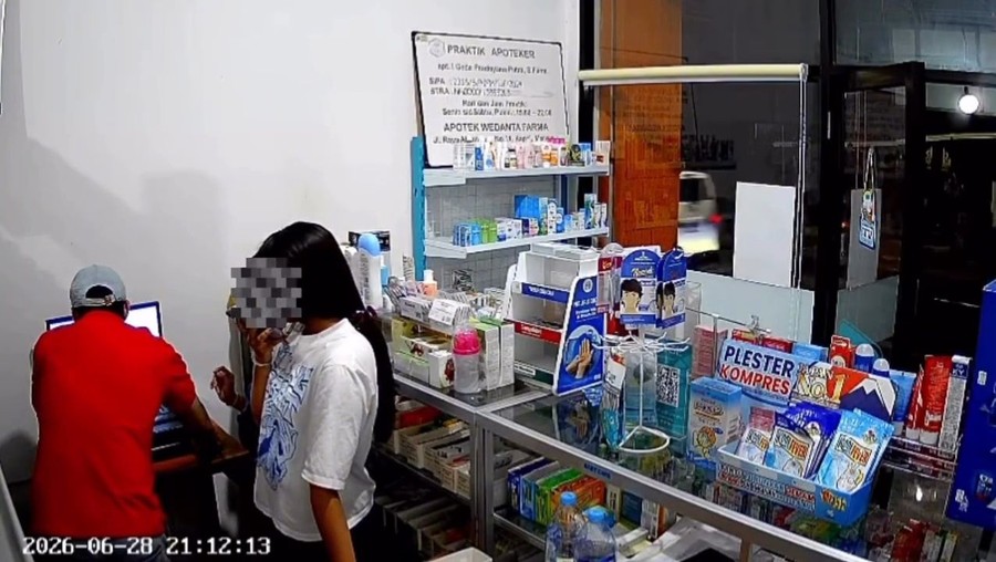 pura Pinjam Toilet dan Komputer, Dua WN Timur Tengah Bobol Uang Apotek di Badung