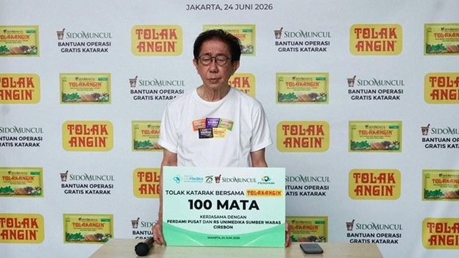 Tolak Angin dan Kuku Bima Hadirkan Harapan bagi Penderita Katarak di Cirebon