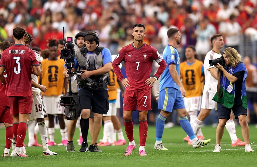 Ronaldo Menangis Usai Portugal Tersingkir oleh Spanyol: Mengapa Air Mata Selalu Menyertai Kekecewaan?