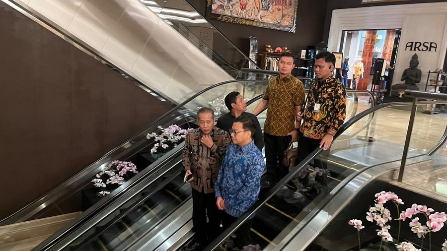 Mendag dan Menkop Hadiri Terdepan Bali-Nusra Awards 2026