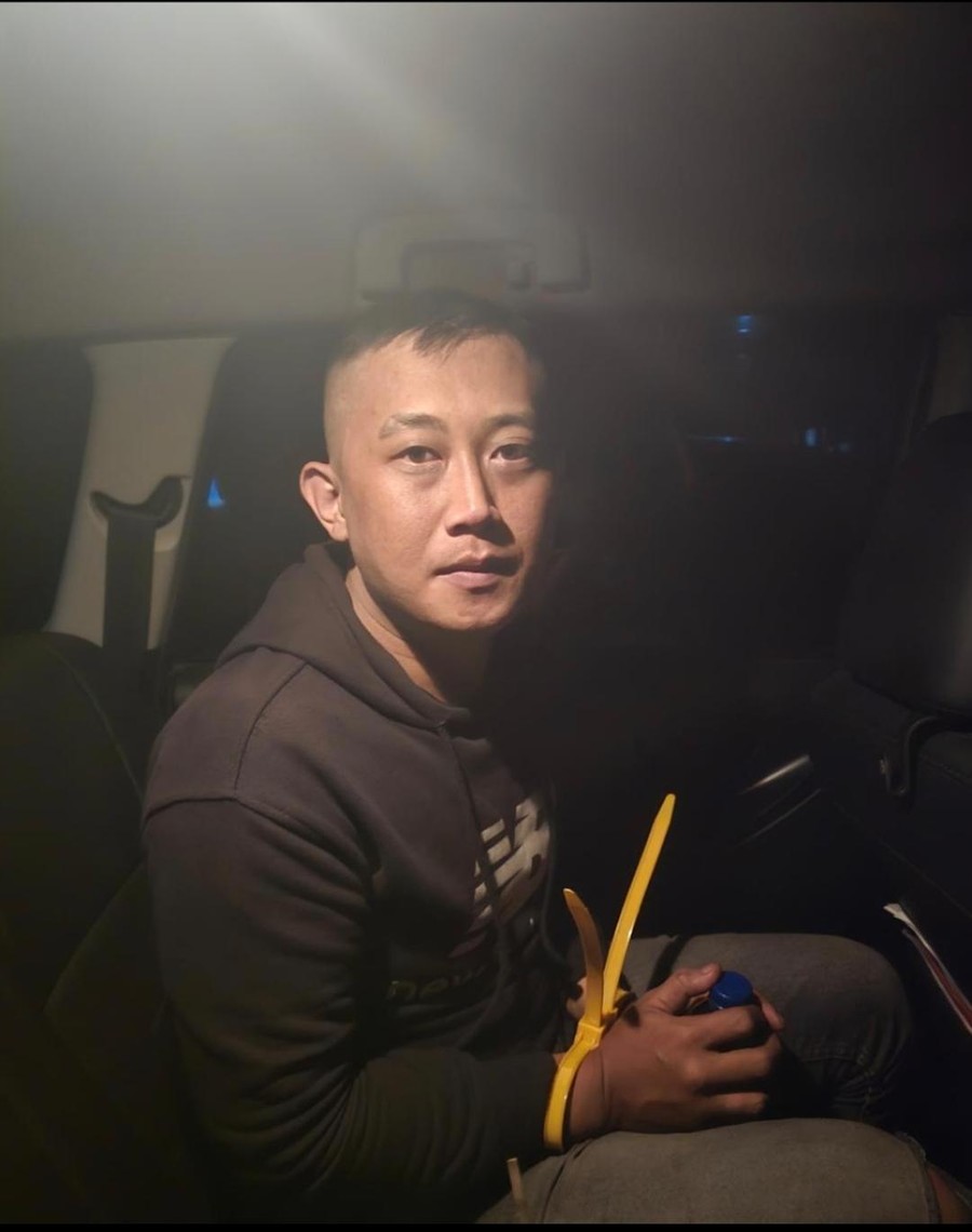 Bandung, Terdepan.id  — Pelarian Taufik Hidayat (30), tersangka kasus penyekapan dan penganiayaan terhadap pacarnya se