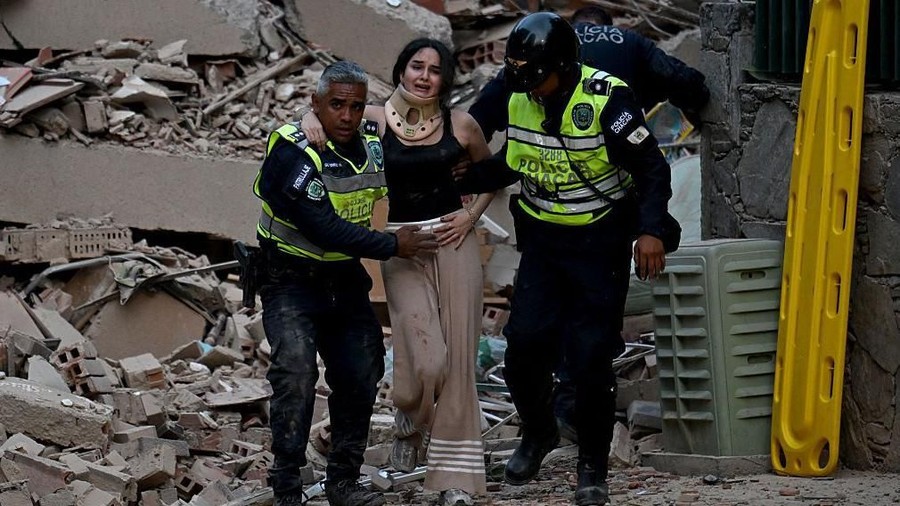 Dua Gempa Besar Guncang Venezuela, Warga Berhamburan