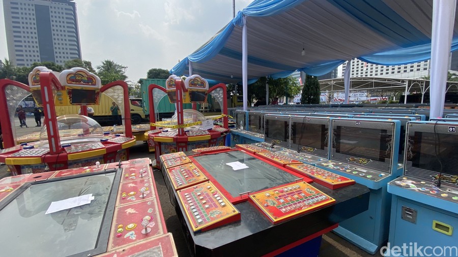 Bongkar Judi Berkedok Timezone, Polda Metro Jaya Ringkus 69 Tersangka, Sita Uang Rp1,3 Miliar dan Emas 21 Gram