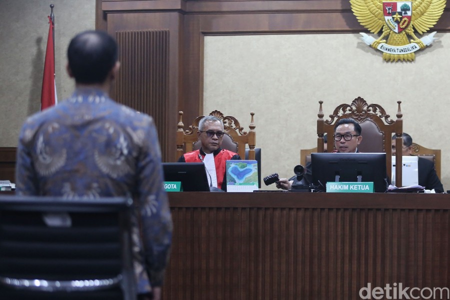 Jakarta – Majelis hakim Pengadilan Tindak Pidana Korupsi (Tipikor) Jakarta Pusat secara tegas menyatakan bahwa korpora