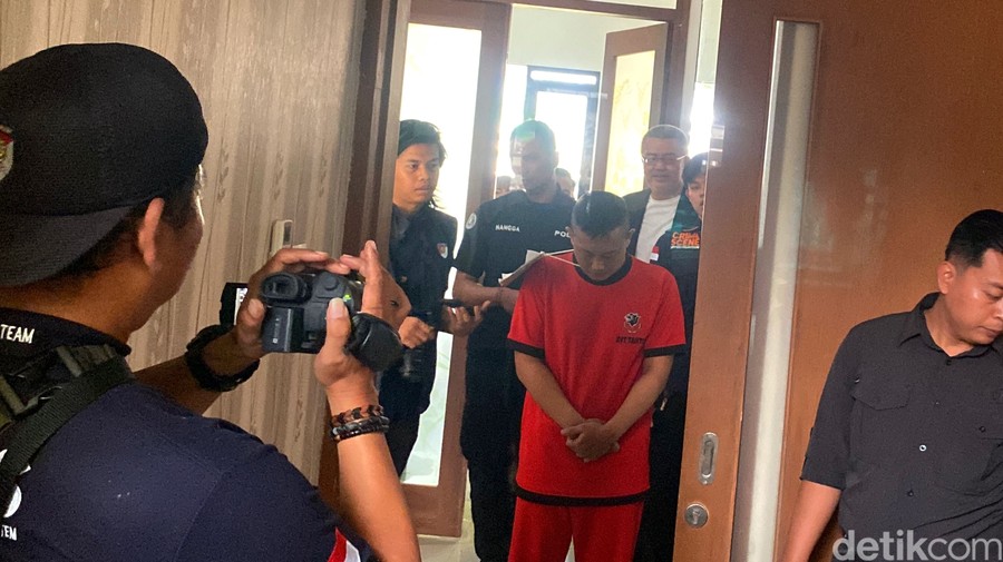 Polda Jawa Barat melalui Direktorat Pidana Perdagangan Orang dan Perlindungan Perempuan Anak (PPA) telah menggelar rekon
