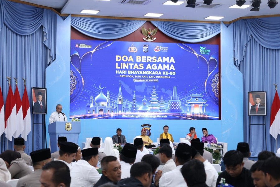 Polda Riau Gelar Doa Lintas Agama sebagai Refleksi 80 Tahun Pengabdian Polri