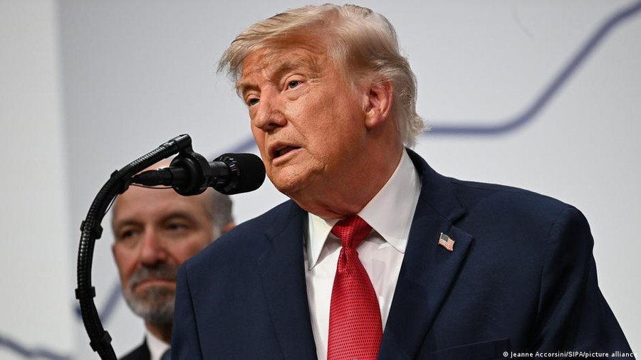Trump Umumkan Pertemuan AS-Iran di Qatar, Tehran Bantah Negosiasi Langsung