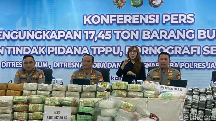 Polda Metro Sikat 635 Penjual Tramadol Berkedok Toko Kosmetik dan Kelontong