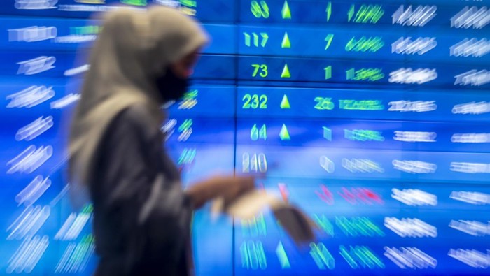 615 Saham Menguat, IHSG Naik 2%