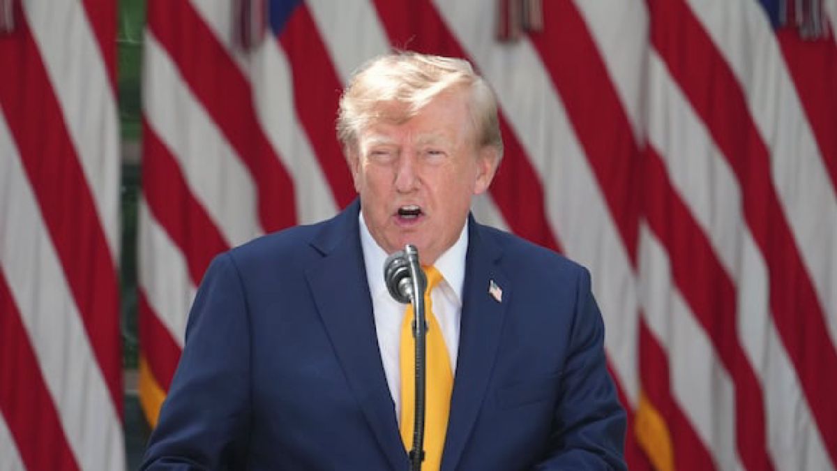 Tarif Trump Berisiko Dorong Harga AI, Gim, dan Ponsel Melonjak